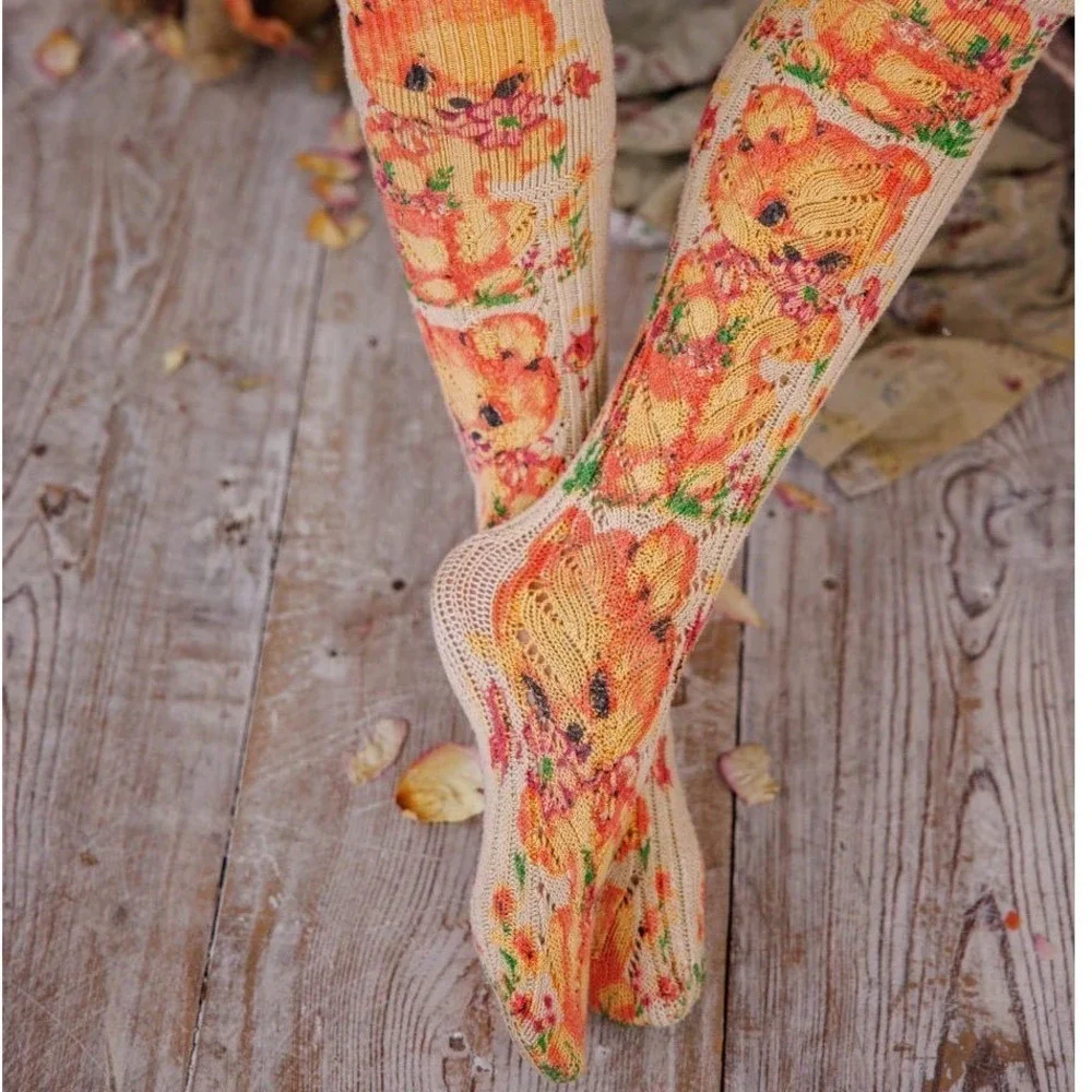 Magnolia Pearl Teddy Bear Floral Orange & Beige Knit Knee High Socks‎ NWT